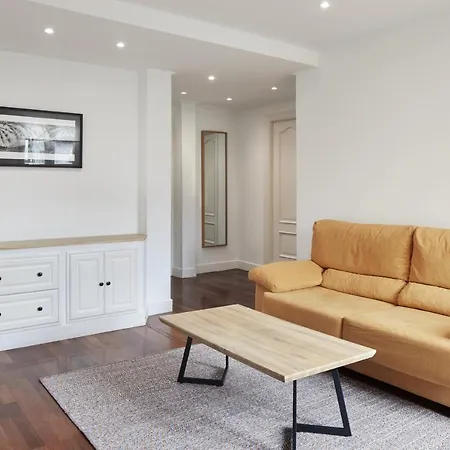 Always Easy I San Martin Ii Daire *